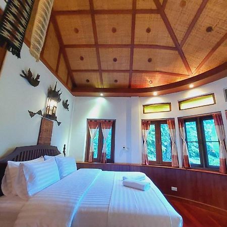 Hotel Avara Signature House Chiang Mai Zewnętrze zdjęcie