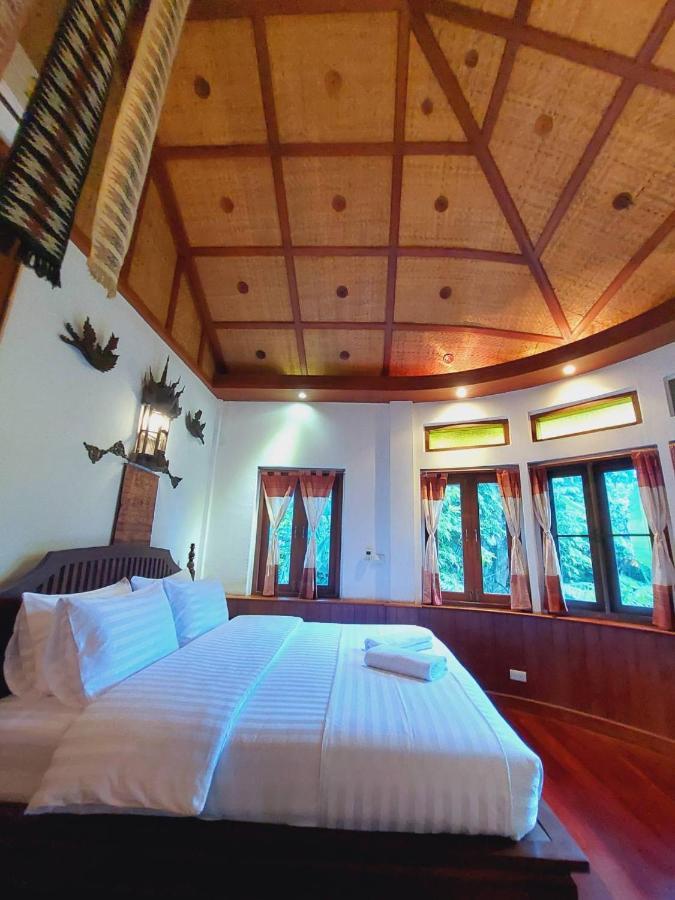 Hotel Avara Signature House Chiang Mai Zewnętrze zdjęcie