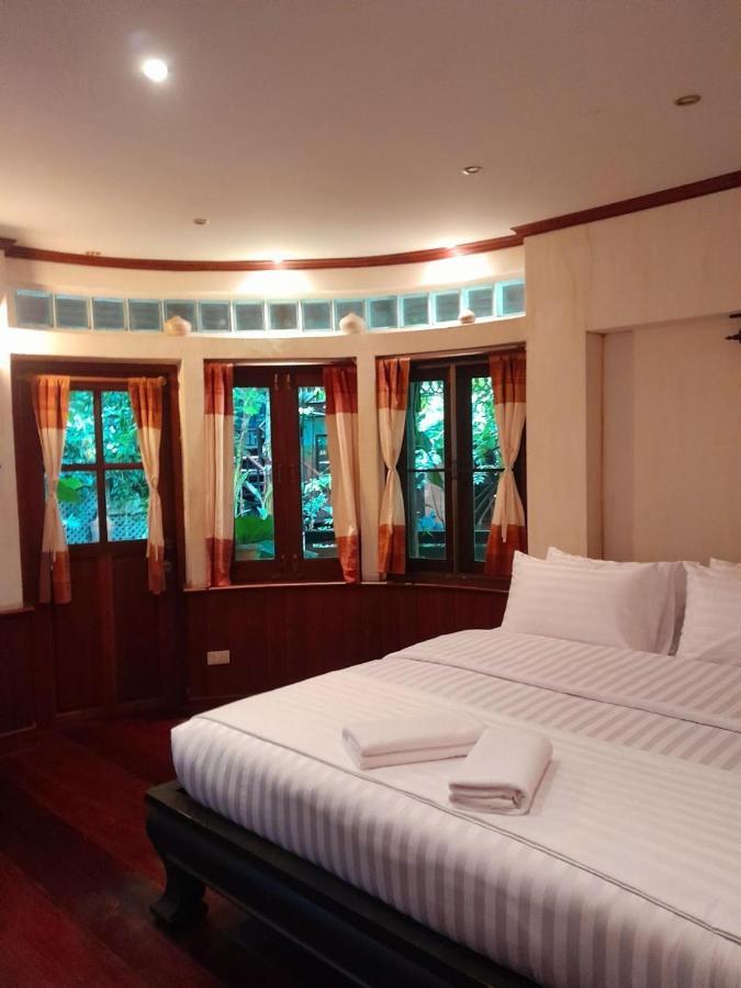 Hotel Avara Signature House Chiang Mai Zewnętrze zdjęcie