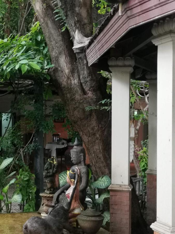 Hotel Avara Signature House Chiang Mai Zewnętrze zdjęcie