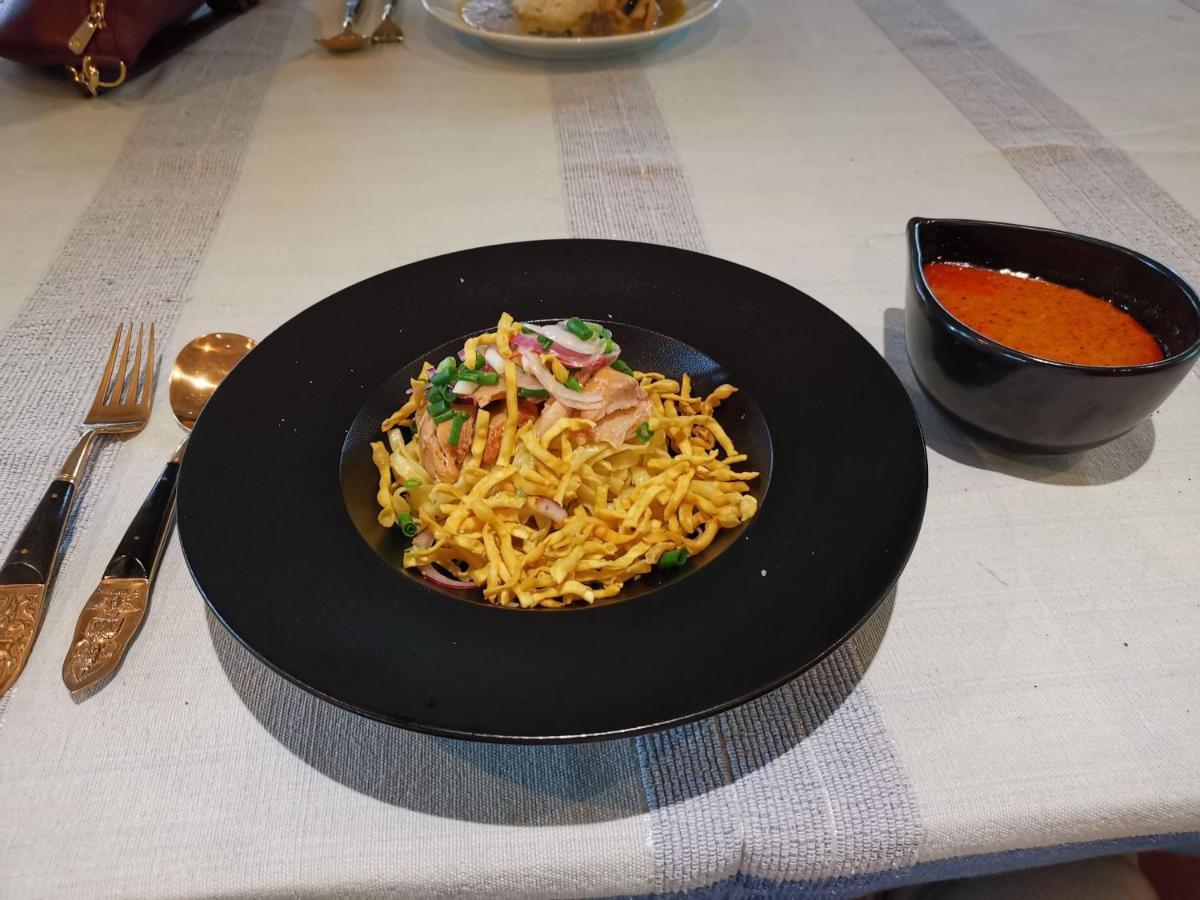 Hotel Avara Signature House Chiang Mai Zewnętrze zdjęcie